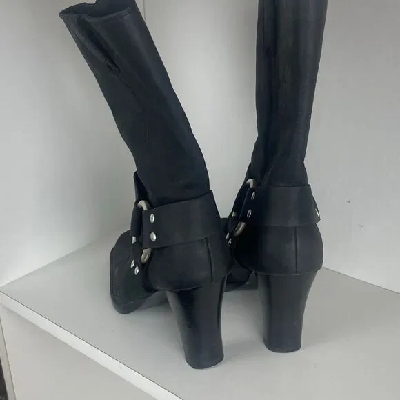 MICHAEL Michael Kors Heeled Moto Boot Black Leather 7 - Picture 4 of 13